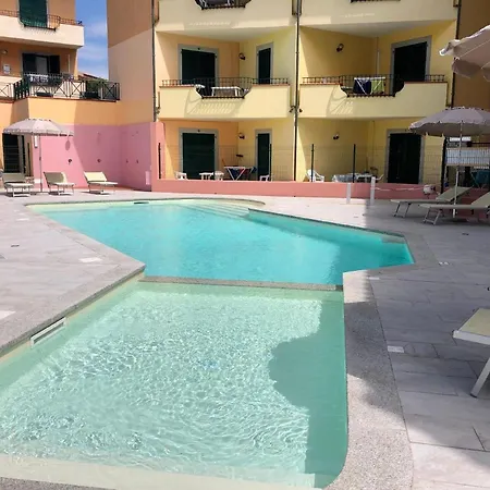 Zwei 4 Personen I Mirti Bianchi Santa Teresa Gallura