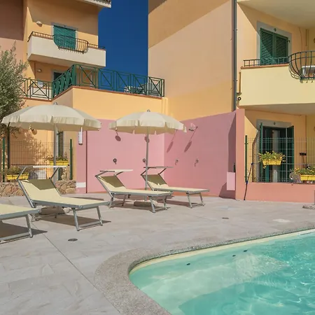 Ferienwohnung Fuer 4 Personen Ca 45 Qm In Santa Teresa Gallura, Sardinien Gallura - B59069 *